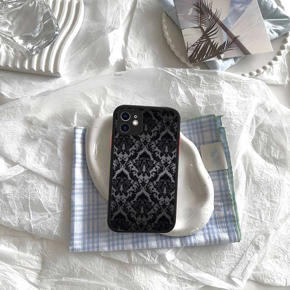 Lace Style Cool Girl Phone Case For IPhone 16e 16 15 14 13 12 11 Pro Max X XS Max Plus Matte Clear