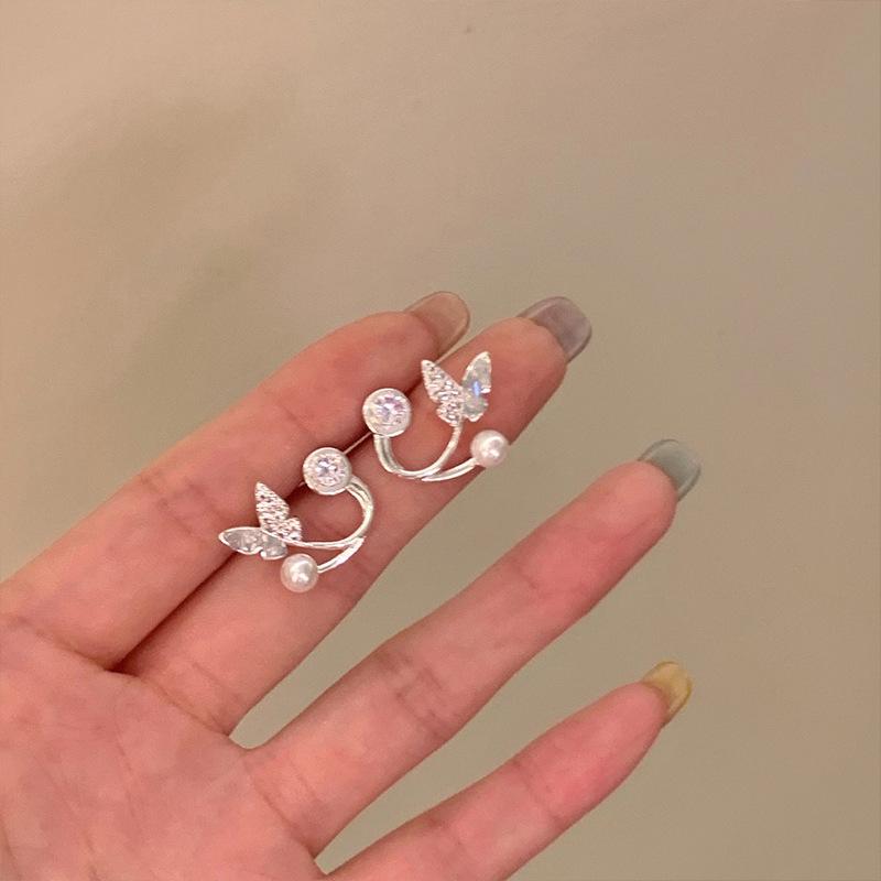 Silver needle zircon pearl butterfly earrings niche temperament versatile stud earrings fashion light luxury high sense earrings women