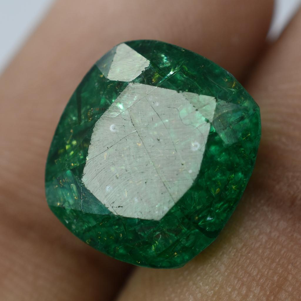 COLOMBIAN Emerald CERTIFIED 15.00 Ct Natural Green Cushion Cut Loose Gemstone S-9420