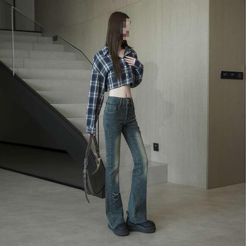 

American Style High-Waisted Flare Jeans with Bow Knot - Women s Plus Size, Slimming Autumn/Winter Design L