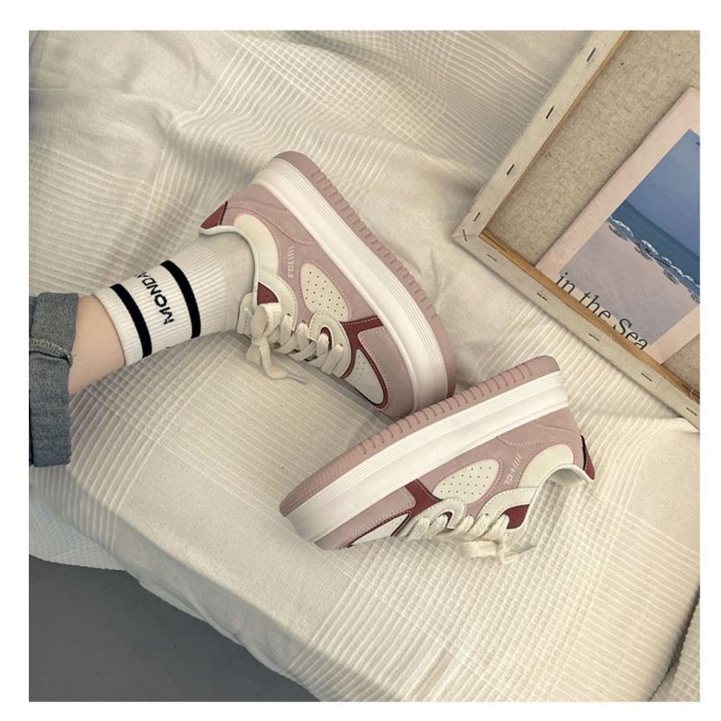White Shoes Women's Thick Soled Spring and Autumn Casual Sports Shoes