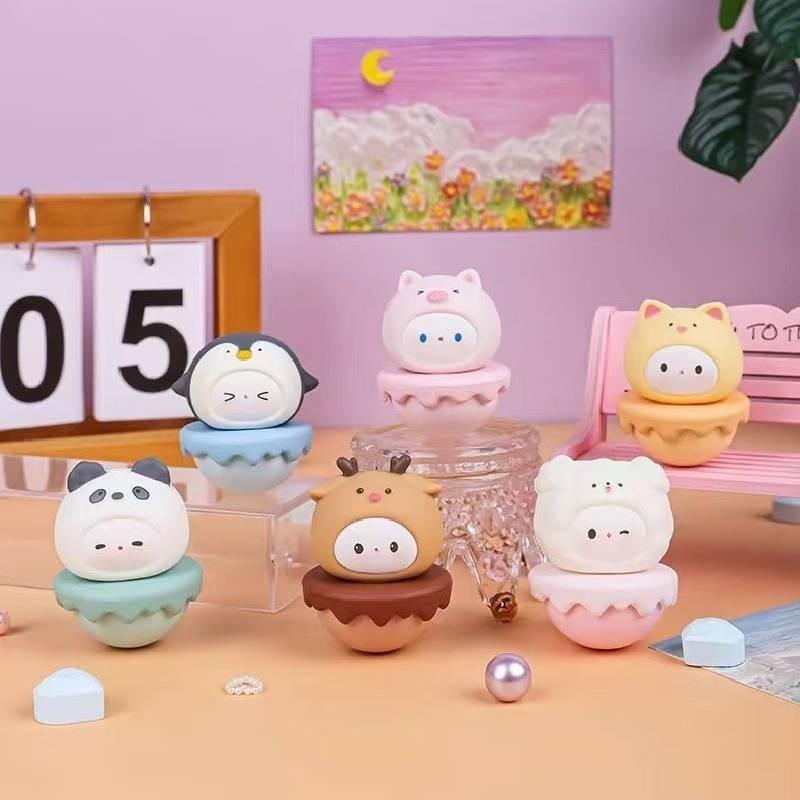 Tumbler Toy Decompression Bear Dog Pig Penguin Cat Deer Doll Decoration Gift