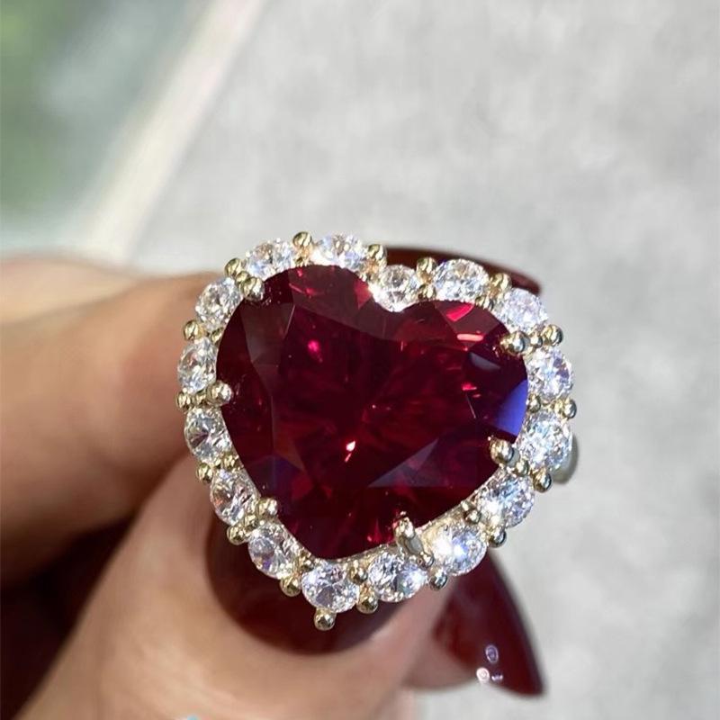 European Women s Adjustable Ruby Peach Heart Ring - High-End Fashion Accessory