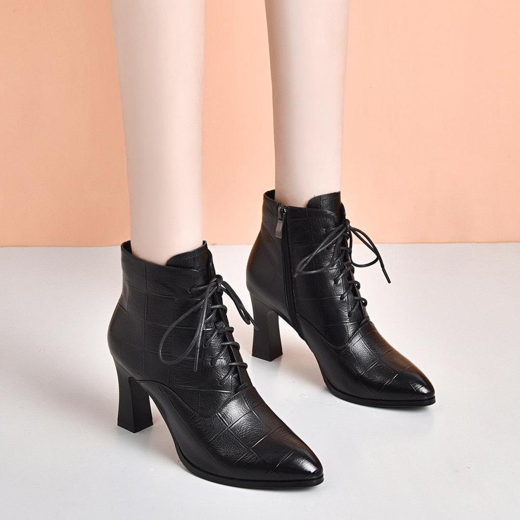 Women's Pointed Toe Lace-Up Chunky Heel Ankle Boots - 2025 Autumn/Winter, Embossed Cowhide