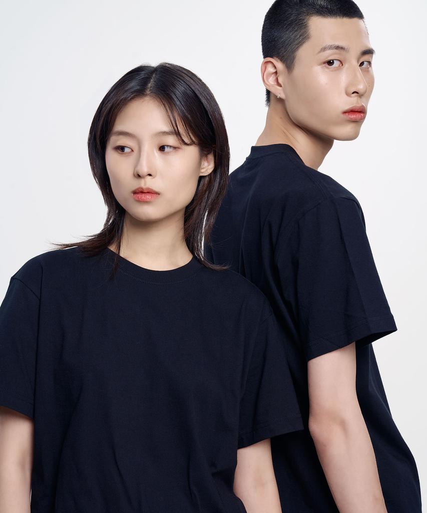 Yunaitideuaeseul [2Pack] Basic Plain Short Sleeve T-Shirt (Type A)