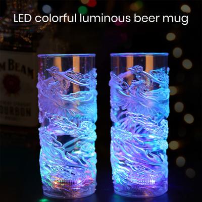 Tazza da birra luminosa LED che cambia colore Tazza del drago Tazza da bere trasparente illuminata attivata dall'acqua per feste da bar