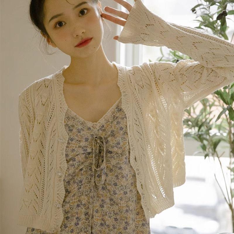 

Ажурный трикотаж Защита от солнца Кардиган Женский Тонкий Кейп Летний Комплект с юбкой-халтер Верхняя одежда Накидка Короткая верхняя одежда Beige White XL [Recommendation 115/65.00kg]]