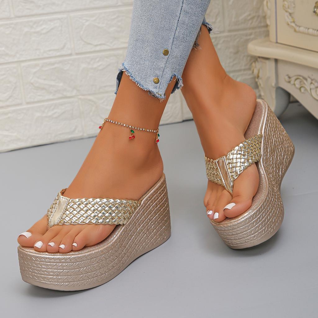 Women Sandals 2025 Summer New Trend Outdoor Beach Sandals Comfortable Gold Wedges Shoes for Women Design Casual Sandals BigSize