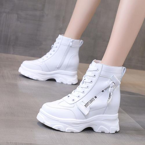 

Модные новые зимние ботильоны для женщин, мотоциклетные ботинки на толстом каблуке, повседневные кроссовки из кожи с круглым носком, ботинки на высокой платформе, женская обувь 34