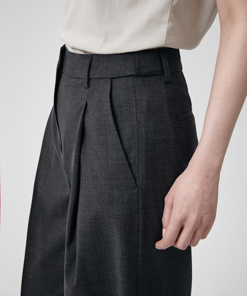 MUSINSA STANDARD WOMAN Women'S Summer Wool One-Pleat Wide Hidden Elastic Waist Slacks [Charcoal Gray]