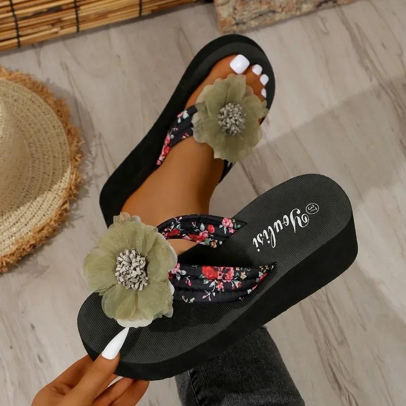 Fashion Slippers Women 2025 Light Shoes Female Casual Flip Flops Woman Slippers Plus Size Floral Print Platform Wedges Women's Sandals