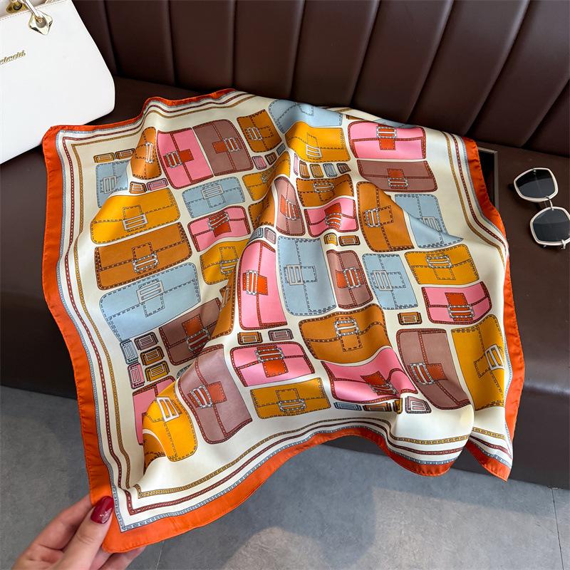 

Модные Роскошные Квадратные Шарфы 70см Женские Мягкие Атласные Банданы Маленький Дизайн Тартан Галстуки Резинки для Волос Сумки Фуляр Шаль 70x70CM