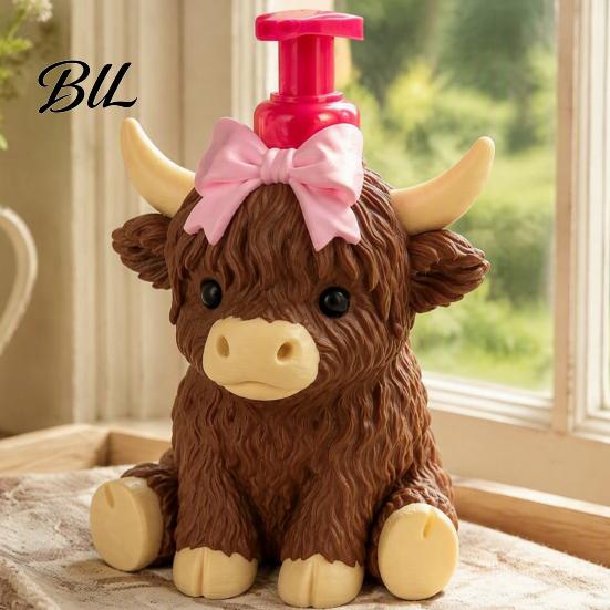 Pink Bow Cattle Soap Dispenser Highland Cow Dispenser, Refillable Hand Animal Bottle, Plastic Empty Pump Bottle for Bathroom, Housewarming Gift