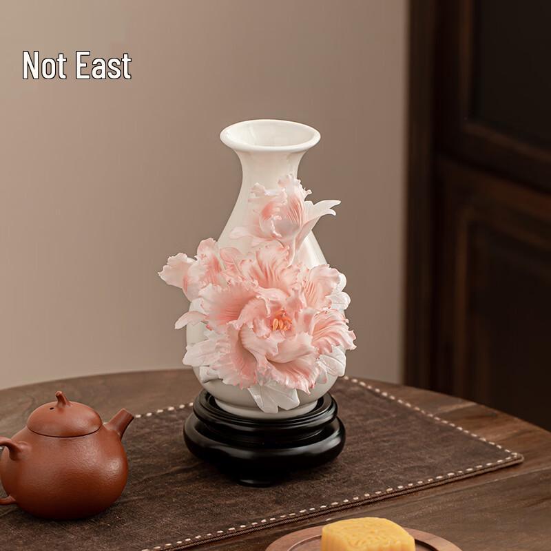 Bùdōng New Chinese Hand-pinched Ceramic Vase