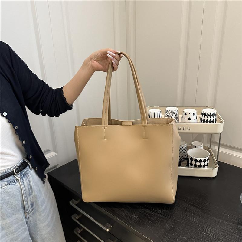 Nouveau sac de courses grande capacité, sac cabas, sac à bandoulière haut de gamme pour femme, sac seau polyvalent à porter sous le bras ou en bandoulière