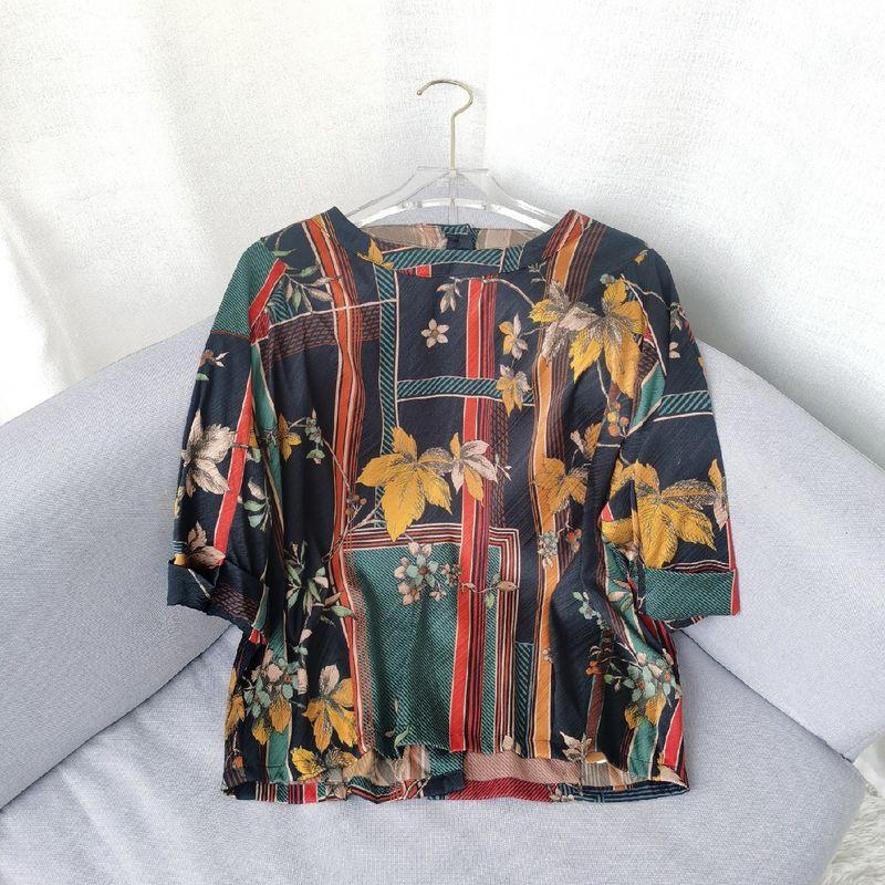 Beauty Suit New Printed T-shirt Women Loose Slim Looking Large Size Women's Wear Middle-Aged Mother Wear Half Sleeve Tops T-shirt