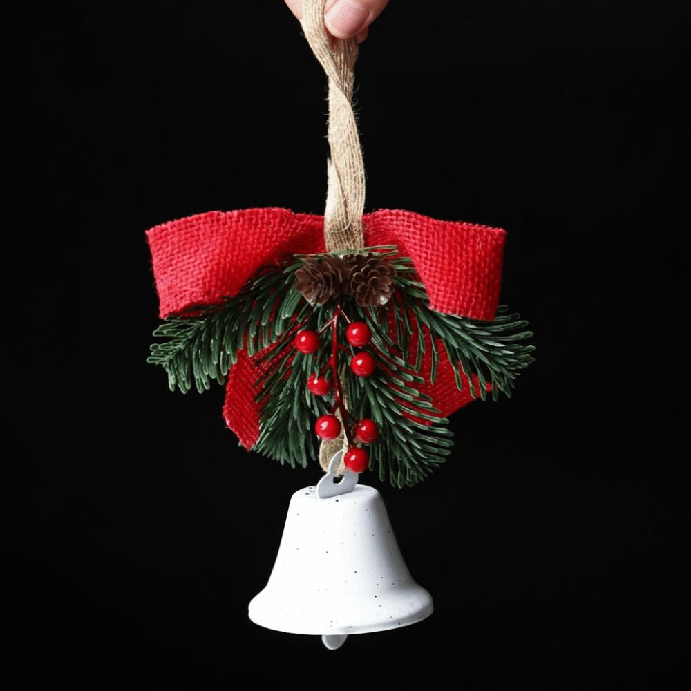 Künstliche Kiefer Weihnachtsglocke Anhänger Metall Haus Weihnachtsdekoration Neujahr Zubehör