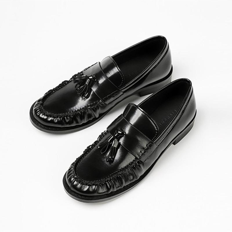 Fashion Black Patent Leather Chunky Heel Loafers Fashion Pleated Fringe Sewing Designer Shoes Comfortable Soft Leather Zapatos De Mujer