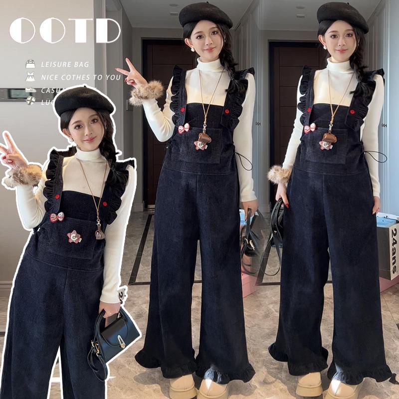

2025 Stylish Fleece-Lined Knit Base Layer & Overalls Set for Pregnant Women M [Recommended 90-110 lbs]
