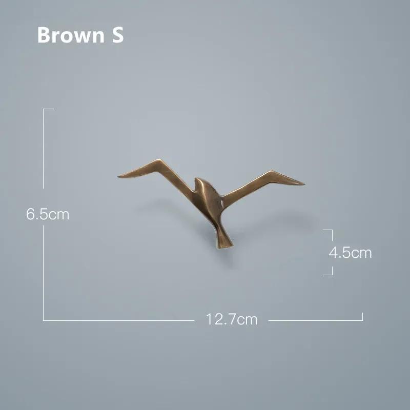 Luxury Pure Copper Seagull Statue Wall Hanging Metal Bird Sculpture Ornament Retro Office Cafe Wall Decoration Home Decor Gift