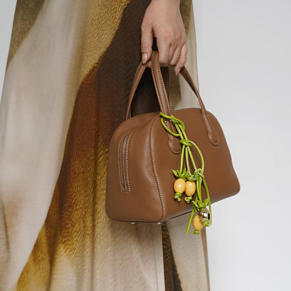 Taschenanhänger Exquisite Tomaten-Kordel Anhänger Damen All-Match Niedlicher Rucksackanhänger Luxuriöses Design Tasche Zubehör