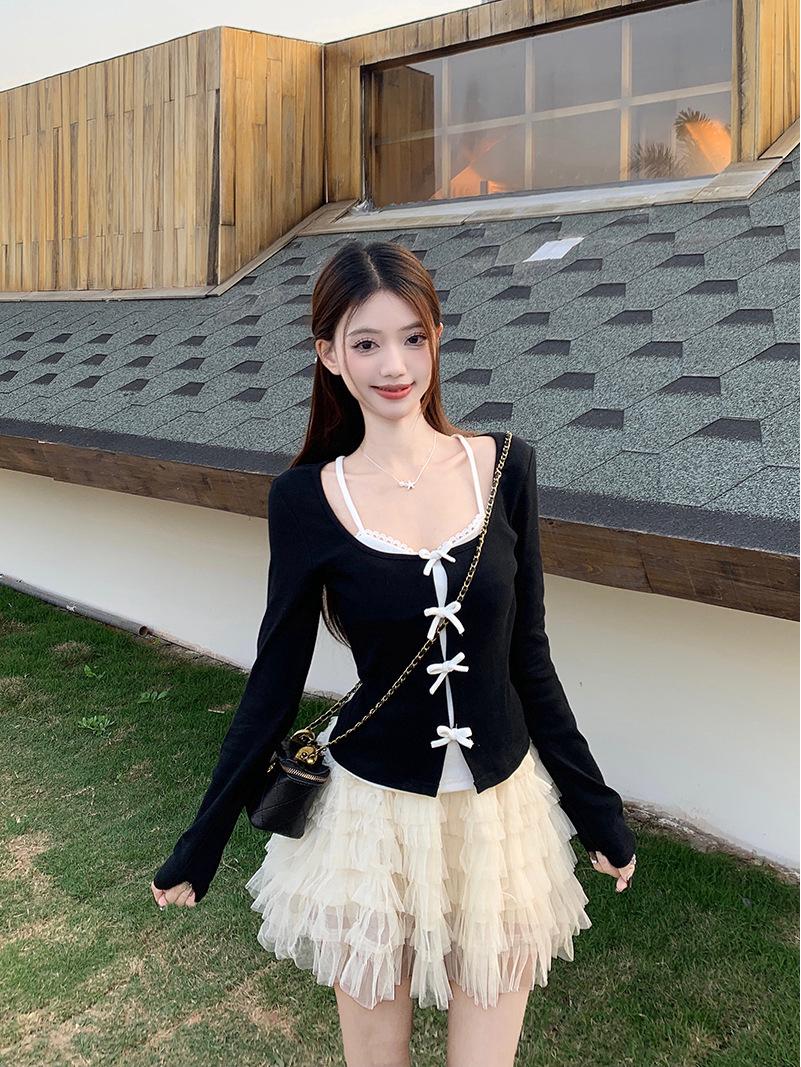 

Chic Rich Girl Ballet Style Slim-Fit Bow Knitwear Two-Piece Top - Spring 2025 Medium чорний