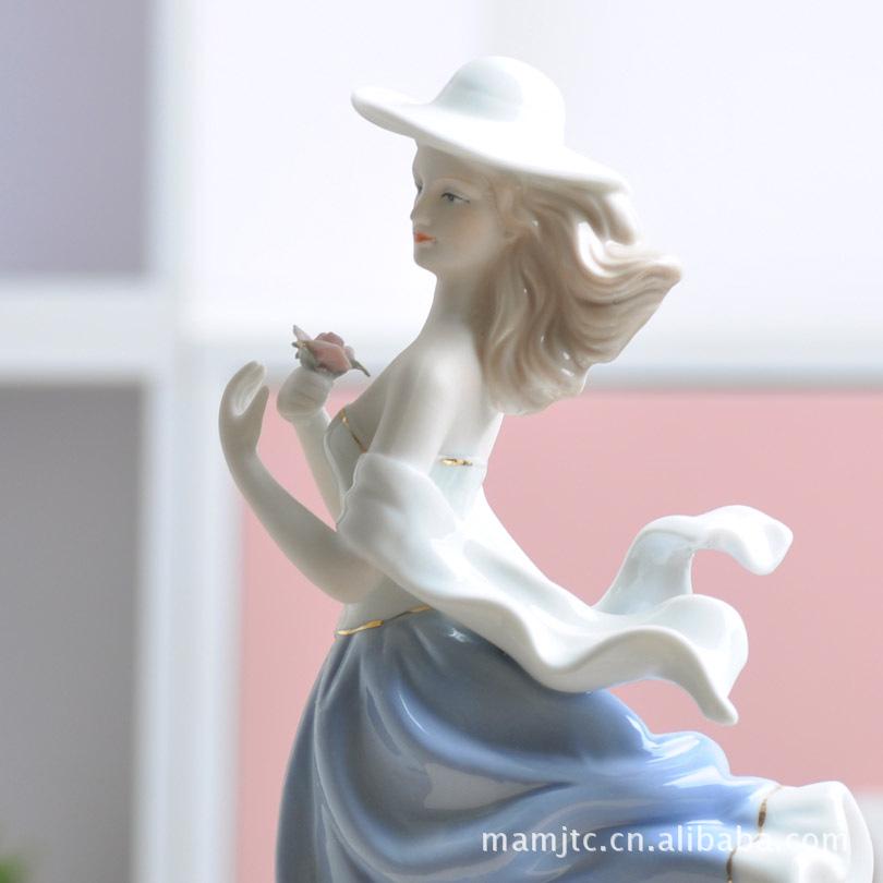 Ornamente Ceramice Femeie Occidentală pentru Decorul Casei Europene - Living, Vin și Cabinete TV