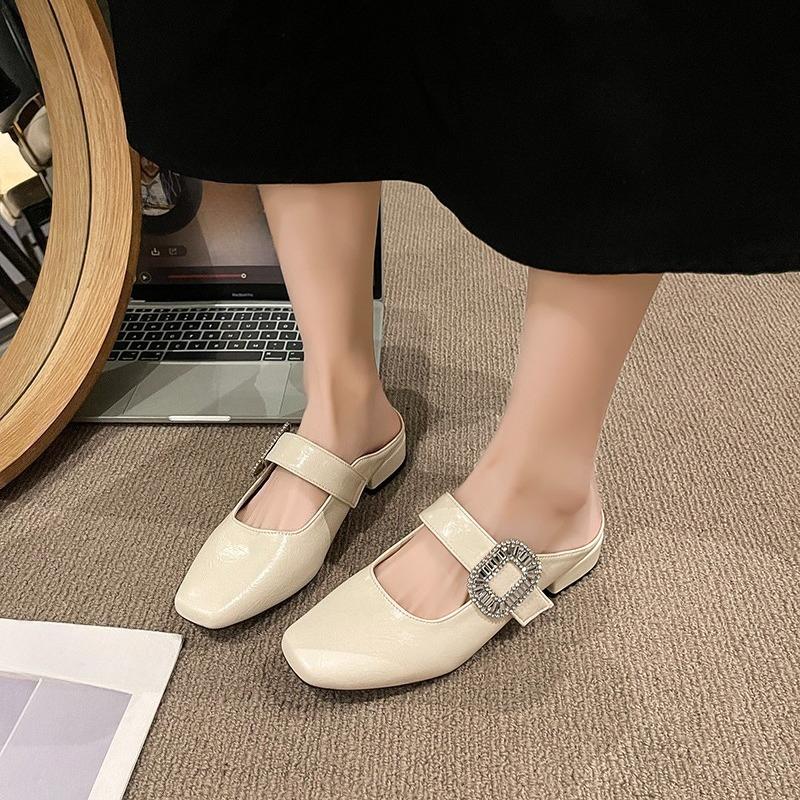 Fashion 2025 New Fashion Square Head Rhinestone Buckle Strap Sexy Slingback Sandals Women Pumps Slippers Low Square Heels Banquet Shoes