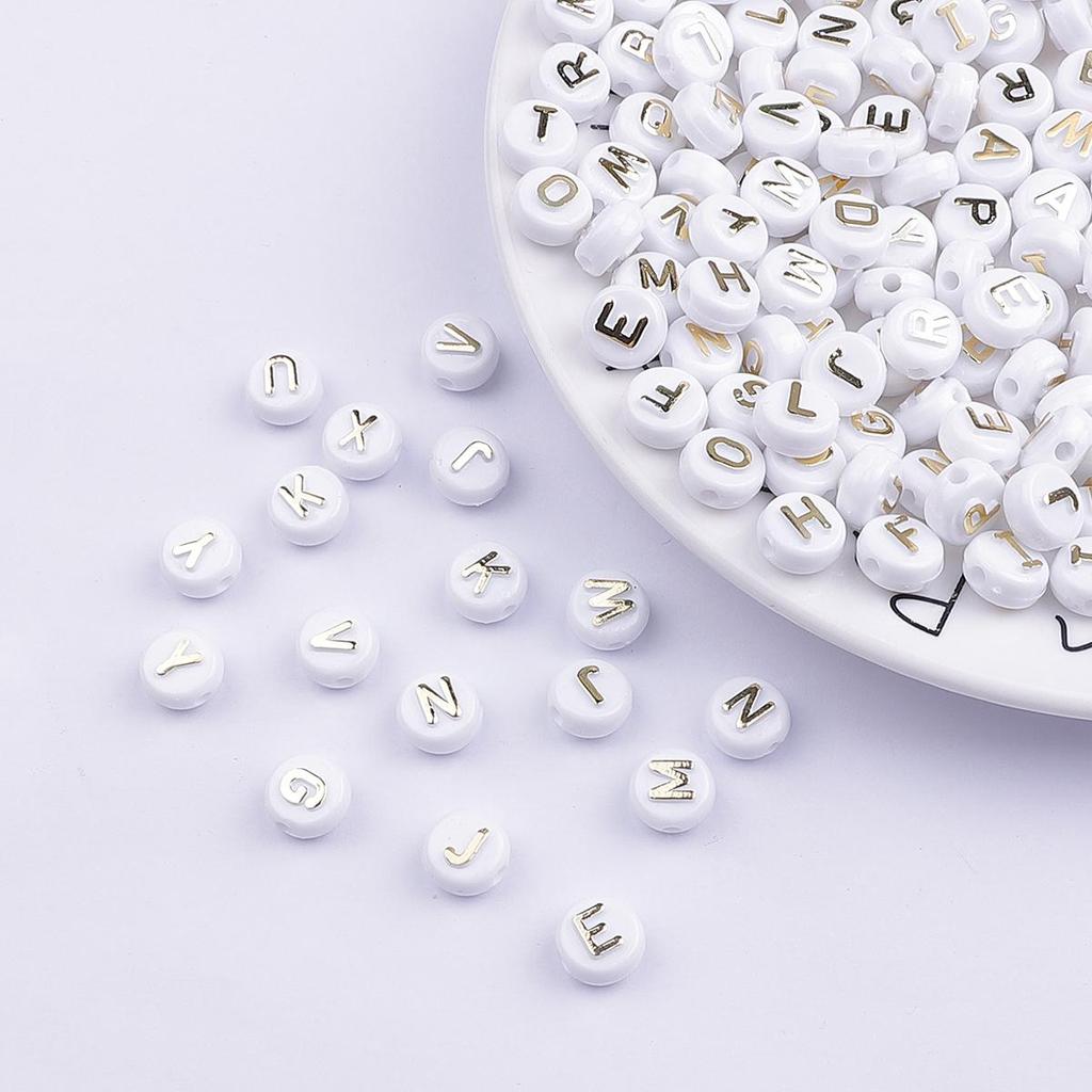 10 x 6 mm, 50 Stück, flache Buchstabenperlen aus Acryl für die DIY-Schmuckherstellung