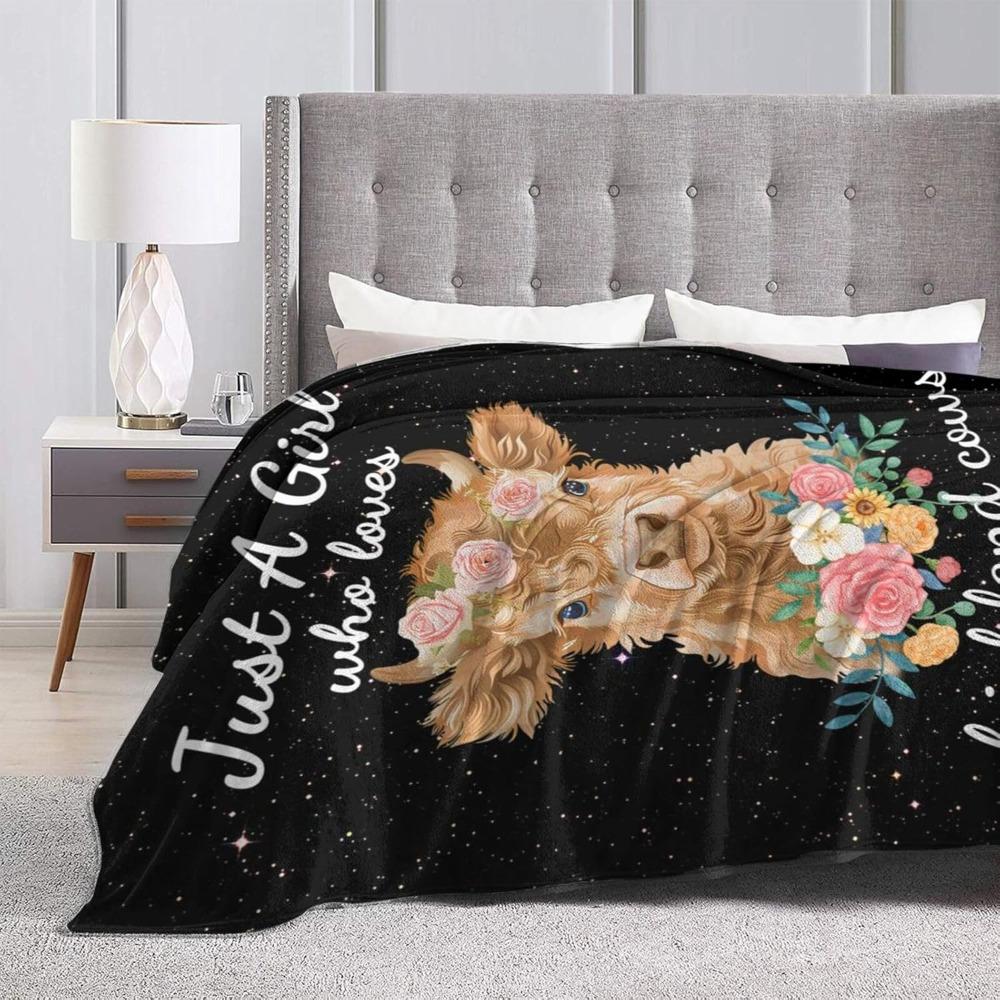 Just A Girl Who Loves Highland Cows Blanket Super Soft Warm Cozy Fuzzy Plush Blanket Gifts for Girls Boys Kids Room Decor