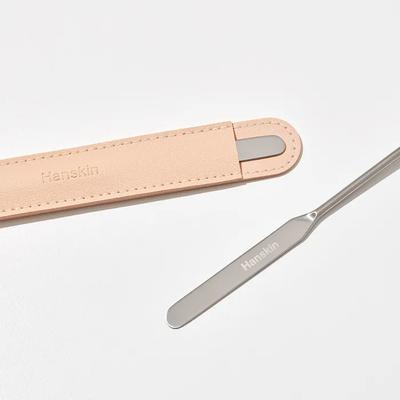 Make-up-Spatel für Nacktszenen