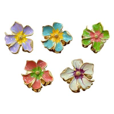 Auffällige Metall-Haarspange Blume Haarnadel 3D Gardenienform Starker Halt Haaraccessoire zum Hinzufügen von Charme zu jedem Outfit