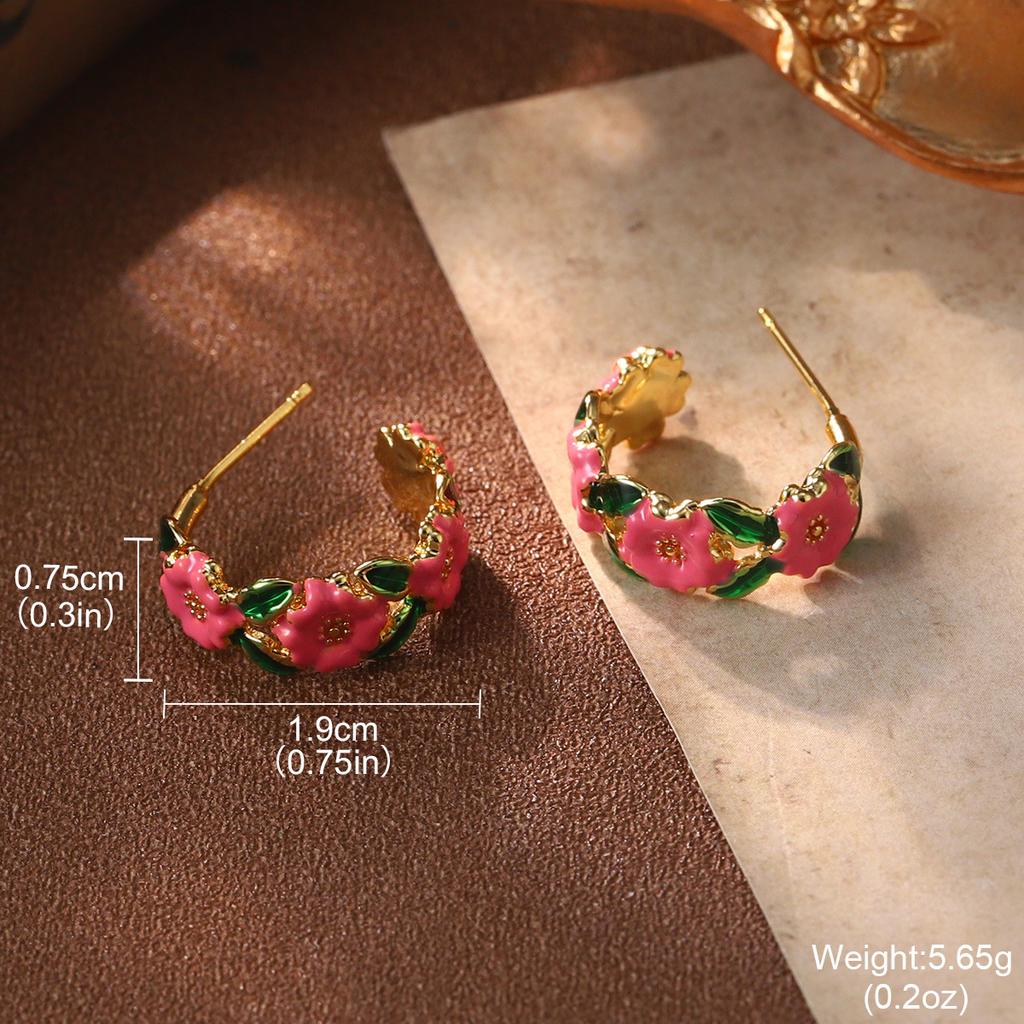 Court style medieval pearl geometric earrings bee retro stud earrings fringed hollow color retention advanced temperament earrings