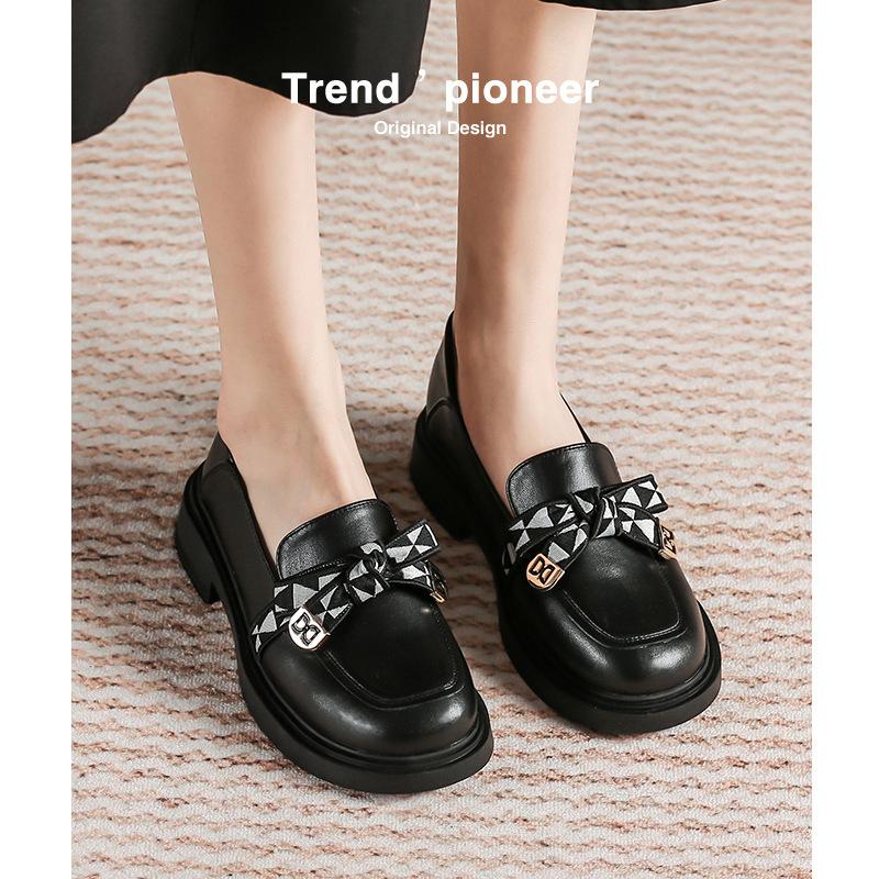 

Британский стиль новые лоферы могут быть 25 стиль колледжа маленькие кожаные туфли женские с мелким вырезом бант одинарные туфли два способа носки женская обувь 40