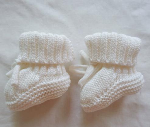 Birthday Footwear for Toddler Girls Baby Booties Sock Shoes Hand Knitting Crochet Boy and Girl Cozy Shoes for 0 To 12 Months