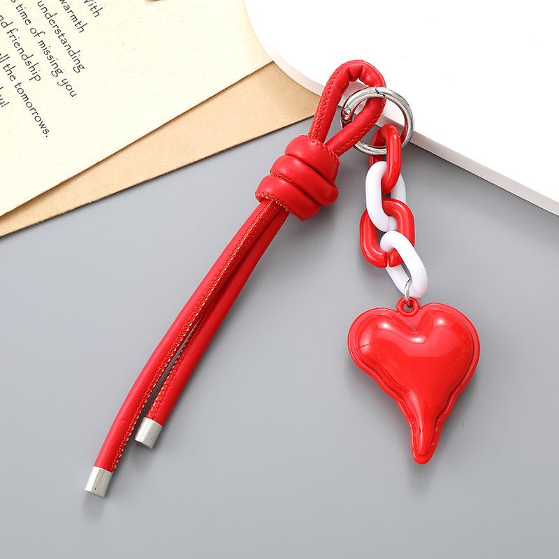 

Брелок-подвеска в форме сердца из искусственной кожи и плетеного шнура, шнурок для телефона из плетеного шнура, кольцо для ключей, винтажный декор для сумки красный