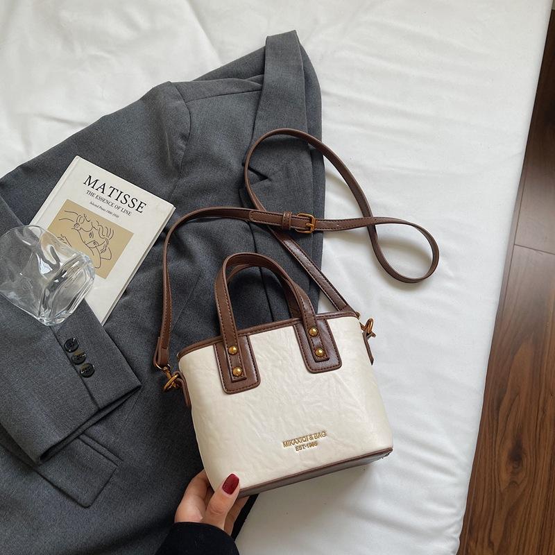 2025 New Korean Version Popular Bucket Bag Women's Fashionable Shoulder Messenger Bag High Value Fashion Handbag Women