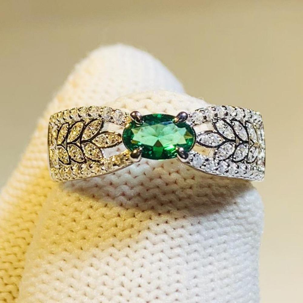 

Huitan Fancy Leaf Band Oval Green Cubic Zirconia Wedding Rings for Women 2023 New Exquisite Finger Accessories Fashion Zircon 10