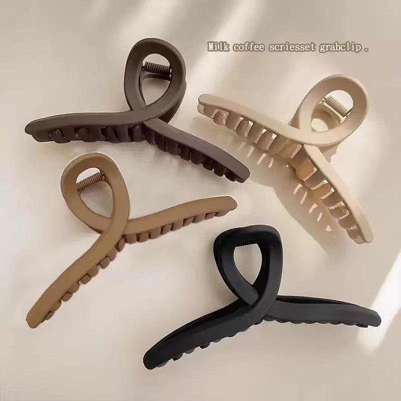Large 13cm Matte Shark Hair Clip: Korean Style Celebrity-Inspired Ponytail Accessory