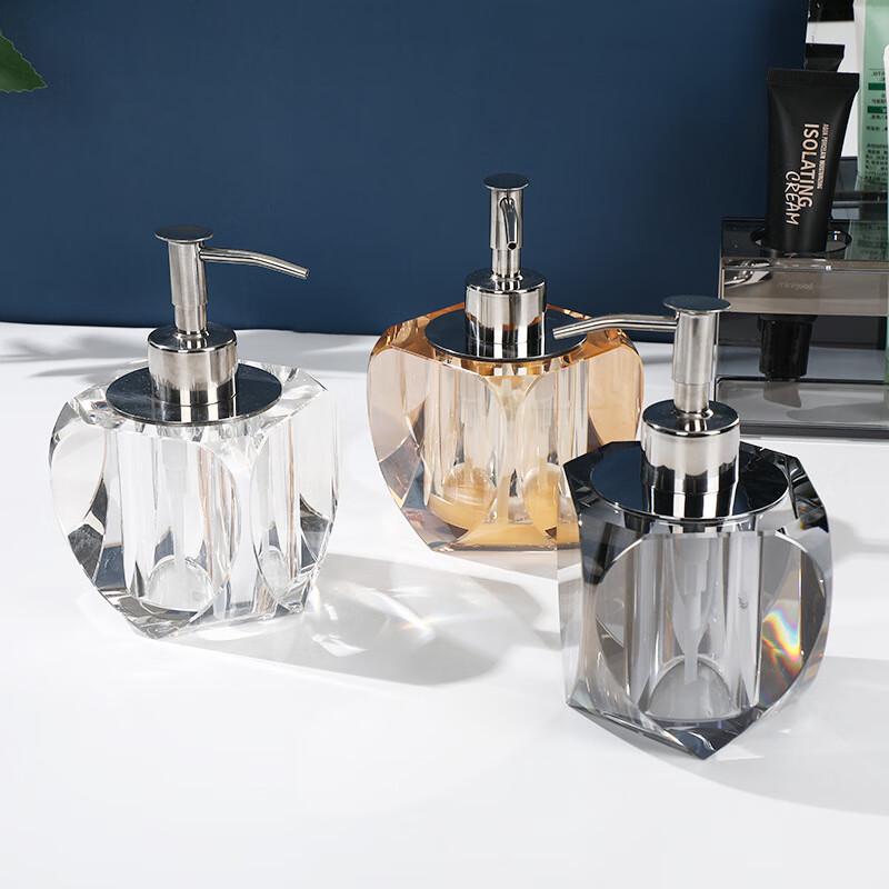 

Luxury Square Crystal Glass Liquid Dispenser Bottle