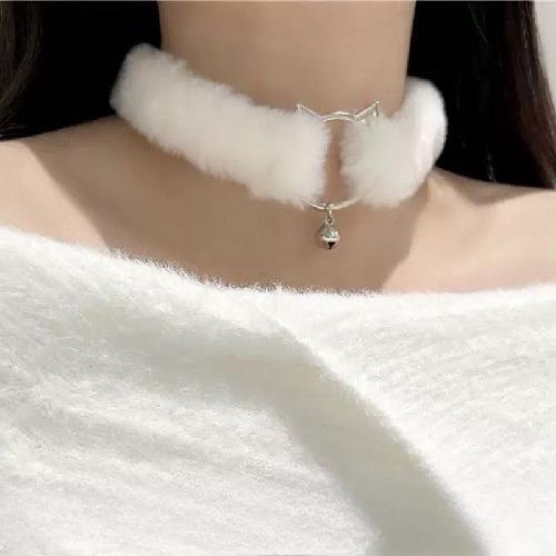Autumn and Winter Plush Choker White Plush Collar Women's Light Luxury Niche Necklace Neck Christmas New Year Necklace Accessories