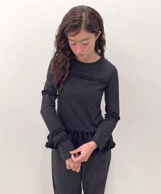 Taibseobiseu Flared Ruffle Top [Black]
