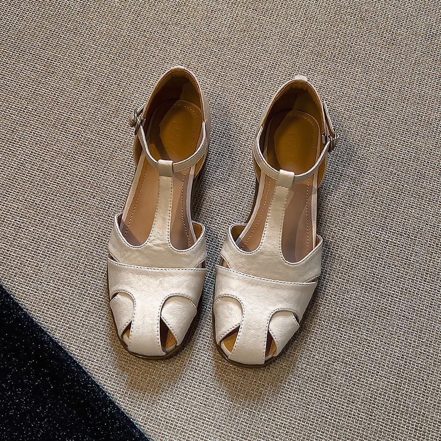 Sheepskin version~ Baotou shoes women's summer retro woven hollowed-out one-word buckle sandals women's black gas low-heeled Roman shoes