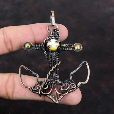 Perlmutt Anhänger Kupferdraht umwickelter Edelsteinanhänger Handgefertigter Kupferschmuck Ankeranhänger Hochzeitsgeschenk Schöner Drahtwickelschmuck