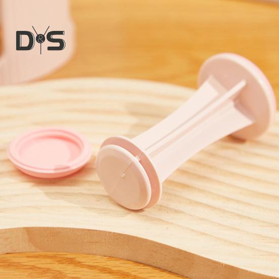 Squeeze Station for Homemade Food Pouch Filling Station Food Pouch Maker with Pouches Bottle Manual Portable Puree Squeezer Tool