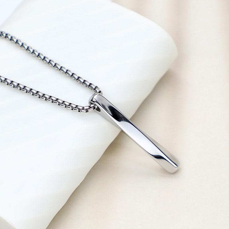 Cronous Crj3035N-Wt Silver Polished Steel Cross Square Bar Chain Men'S Necklace