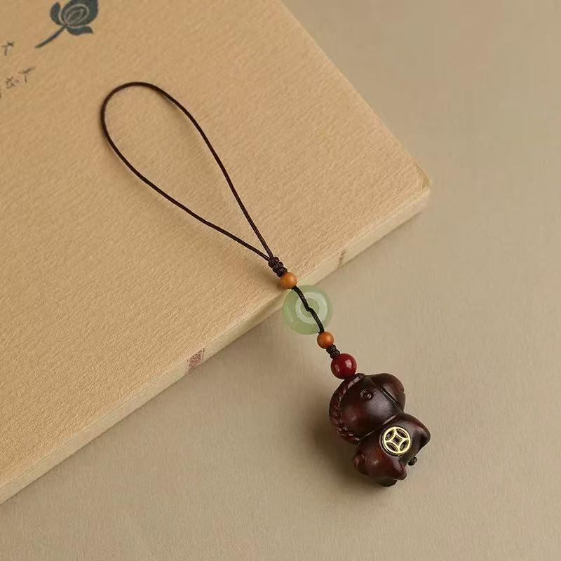 Creative Sandalwood Horse Pendant Keychain Year Of The Horse Mobile Phone Chain Backpack Hanging Decoration Year Gifts