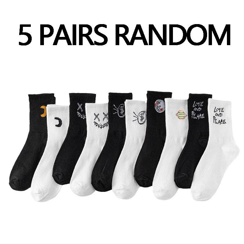 

5 пар мужских носков средней длины случайных цветов с граффити-узорами, популярные, удобные, влагоотводящие и поглощающие пот 39-42