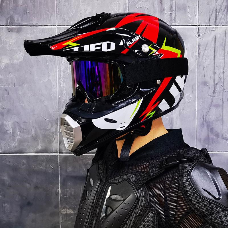 Summer off-road men and women off-road helmet electric bicycle helmet four seasons Internet celebrity helmet bicycle helmet student handsome