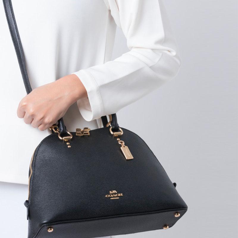 Coach Katy 30 Large Capacity Logo Plaque Leather Shell Bag Shoulder Bag Crossbody Bag Tote Bag Women Bags Black 2553-IMBLK